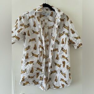 Old navy tiger button up shirt